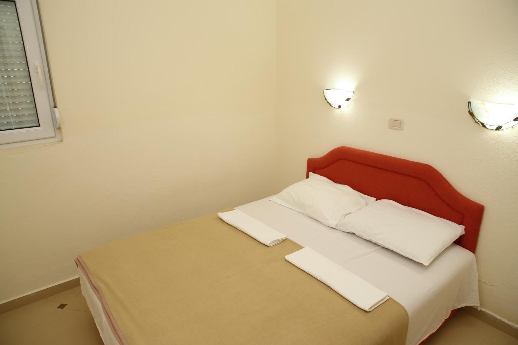 Ponta Apartment Rafailovici Luaran gambar