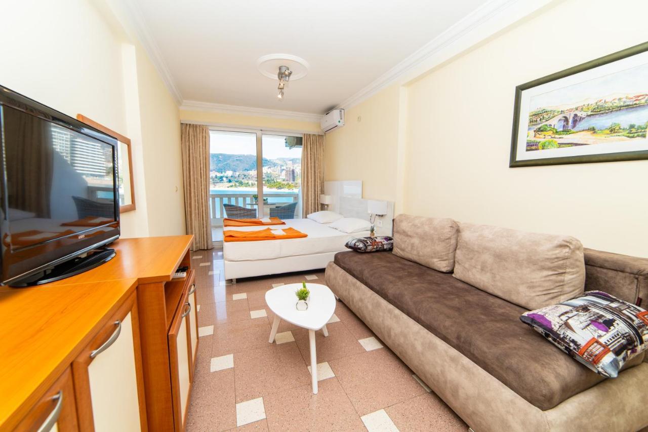 Ponta Apartment Rafailovici Luaran gambar
